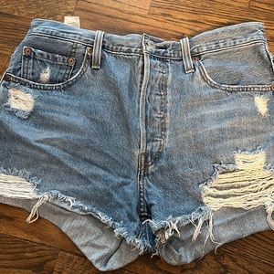 Denim Levi jean shorts size W29
